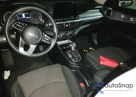 2023 Kia Forte Lx z USA, uszkodzony, nr VIN 3KPF24ADXPE647293